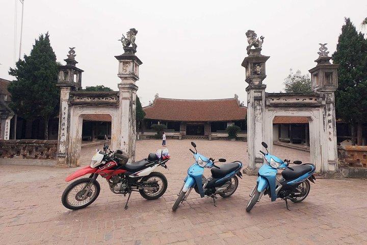 1 day motorbike Ba Vi National Park, Duong Lam ancient village