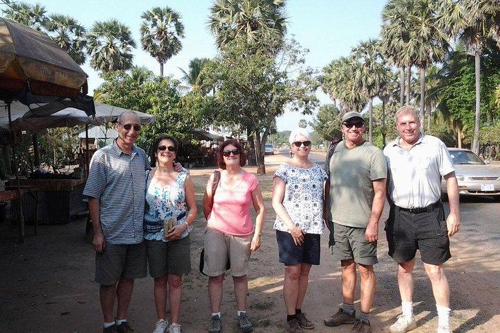 Private Tour to Beng Mealea, Banteay Srei and Floating Village