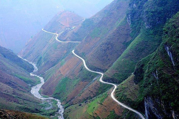 4 Days 3 Nights Ha Giang Loop - Dong Van Geopark from Ha Noi