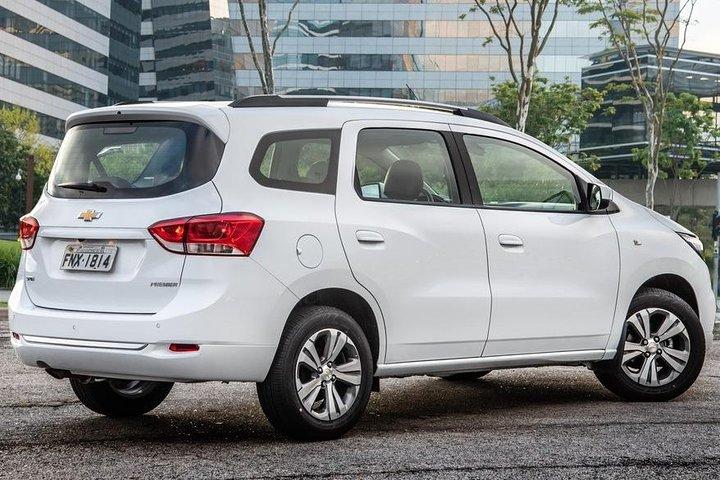 Private transfer Minivan GIG Rio Galeao airport up to 6 pax to Zona Sul