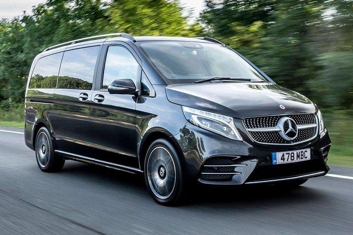 Private Transfer: Genoa Cruise Port to Genoa by Luxury Van