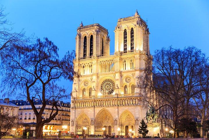 Paris Tour including Louvre Museum Private Visit