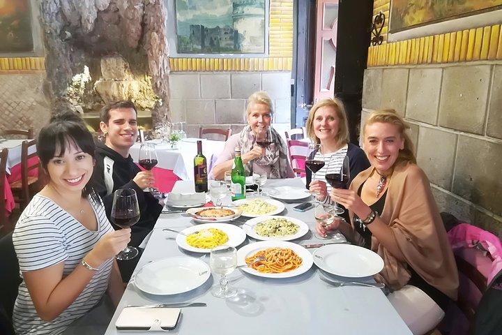 Rome: Food, Wine & Sightseeing around Pantheon and Campo dè Fiori Market
