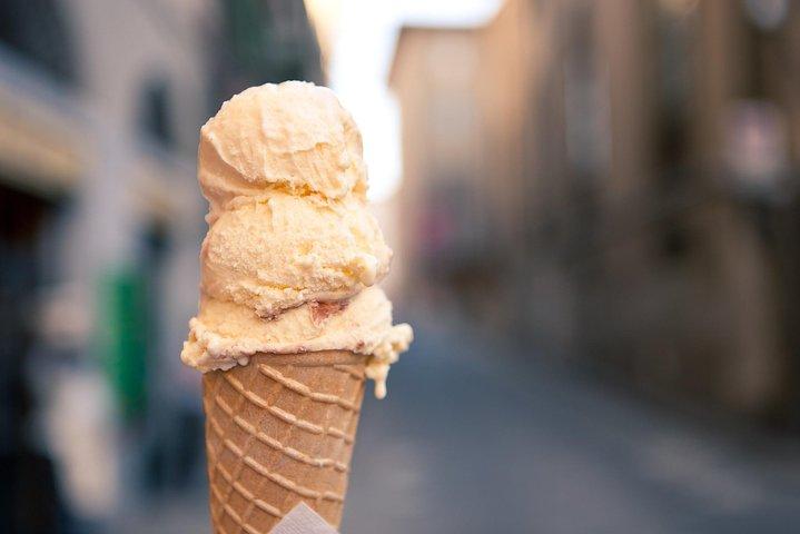 Pizza & Gelato: Family Cooking Class in Florence, Small Group