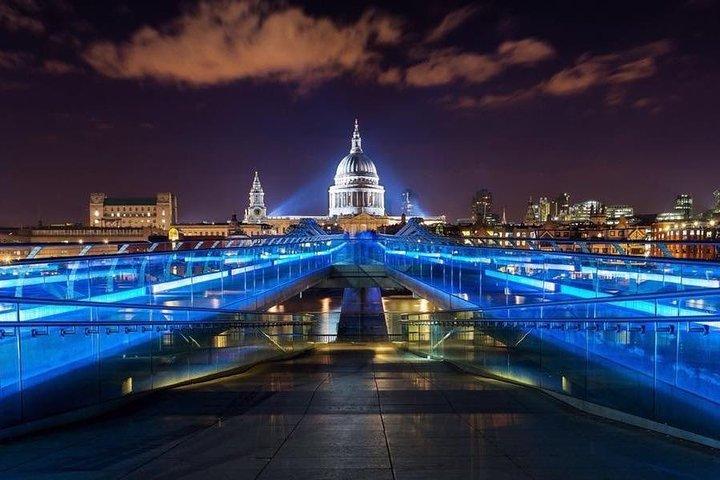Private 2-Hour Night Tour of London in an Iconic Black Cab