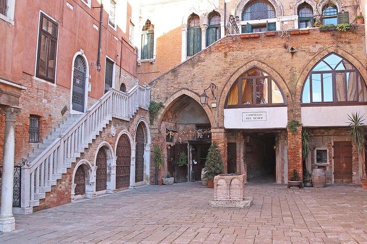 Tour of The Real Hidden Venice
