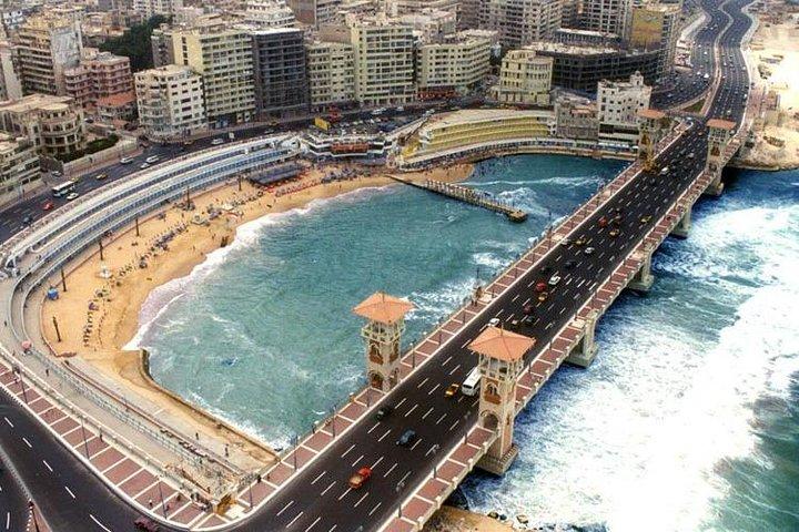 Private Full Day Guided Tour: to Alexandria from Cairo By Private Car with Lunch