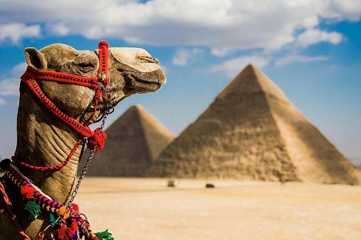 Private Tour: Giza Pyramids, Sphinx, Grand Egyptian Museum&Bazaar