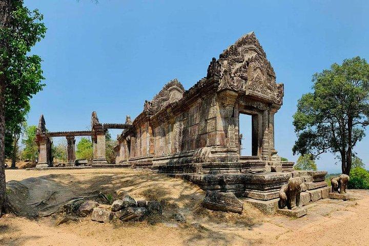 Preah Vihear and Koh Ker group Full-Day private Tour