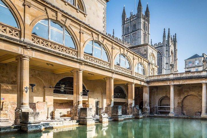Roman Baths and Bath City Walking Tour