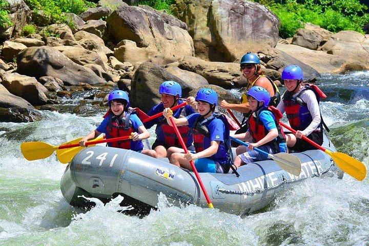 Full-Day Kitulgala White Water Rafting Tour from Colombo