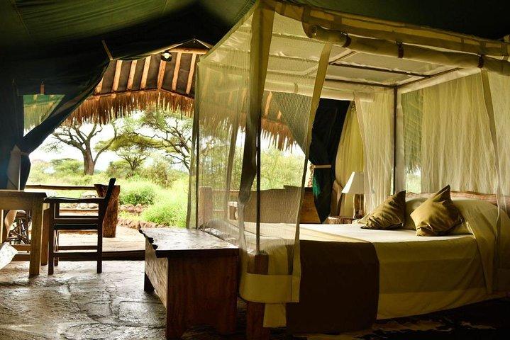 4 Days Wildlife Safari in Amboseli and Tsavo
