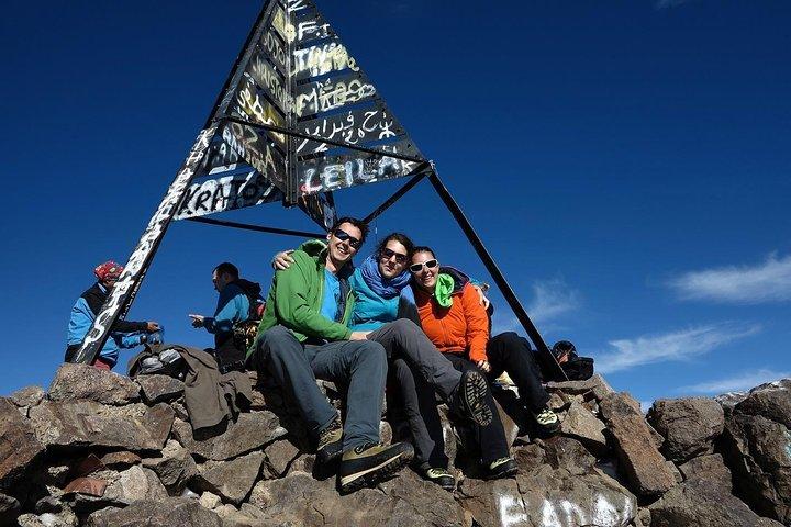 4-Day Toubkal and Berber Villages Guided Private Hiking Tour