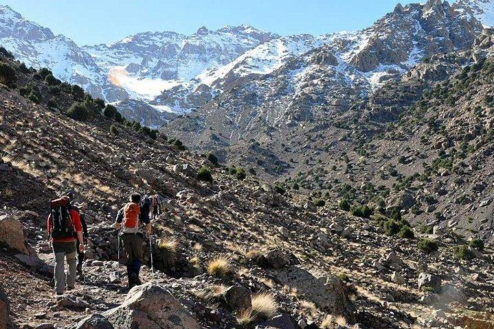 4-Day Toubkal and Berber Villages Guided Private Hiking Tour