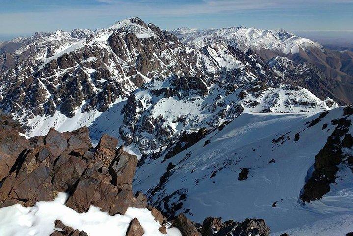 4-Day Toubkal and Berber Villages Guided Private Hiking Tour