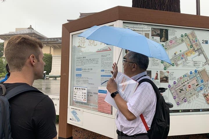 Modern Japanese History Tour in Tokyo