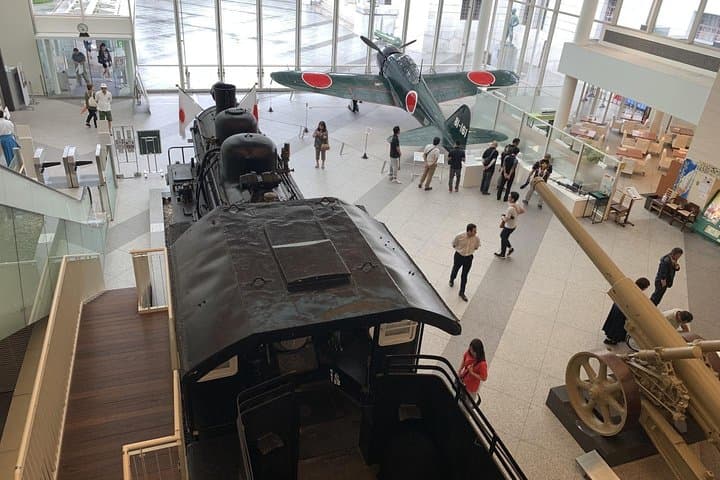 Modern Japanese History Tour in Tokyo