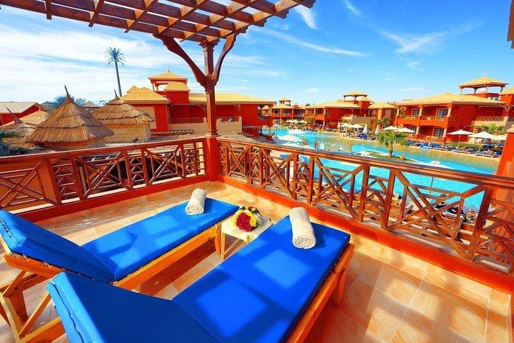 Private Full-Day Tour from Cairo to Hurghada with Pick Up