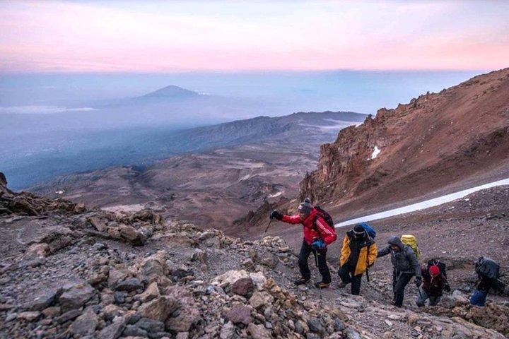 Climb Kilimanjaro 8-Day Lemosho Route with Stunning Scenic Views