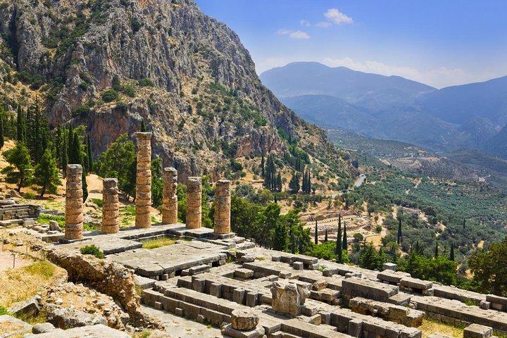 2 DAYS DEPHI -METEORA & Thermopylae Private Trip From Athens