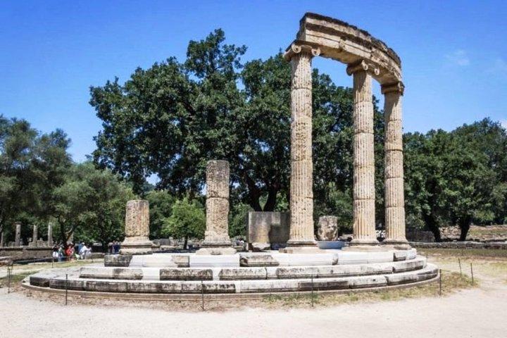 Ancient Olympia & Ancient Corinth Private LuxuryTour from Athens