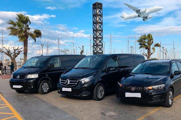 London Heathrow Airport (LHR) to Oxford City - Round-Trip Private Transfer