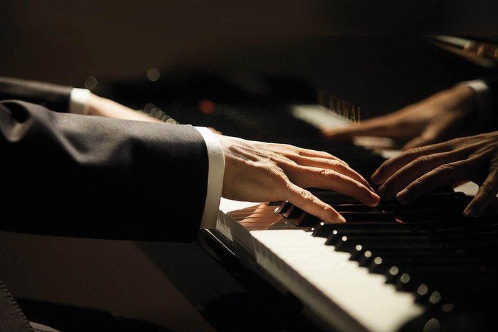 Daily live piano Chopin's concerts at 6:30 pm in the Warsaw Archdiocese Museum