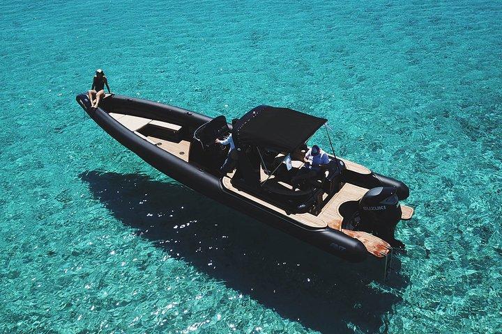 Private Cruise: MYKONOS – ANTIPAROS – DESPOTIKO - PANTERONISIA