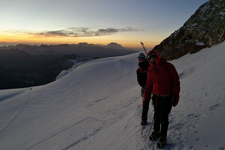 HUAYNA POTOSI 6.088 m.(the most popular mountain in Bolivia)