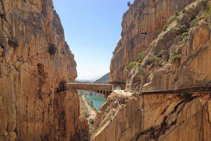 Caminito del Rey Small Group Tour from Malaga with Picnic