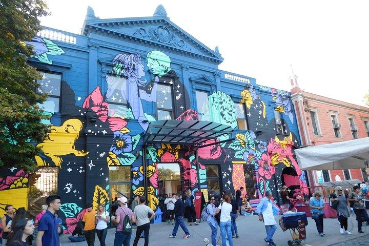 Walking Tour of the Recoleta Neighborhood in Buenos Aires