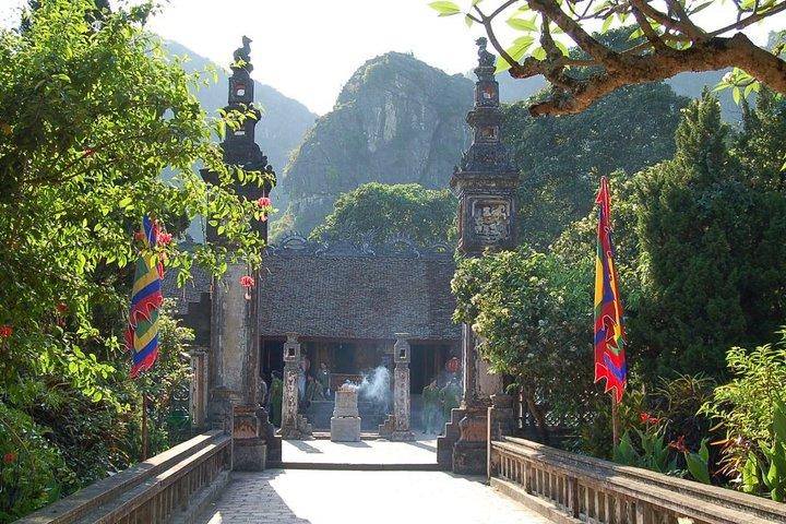 Hoa Lu Citadel with Grottoes Private Day Tour from Hanoi