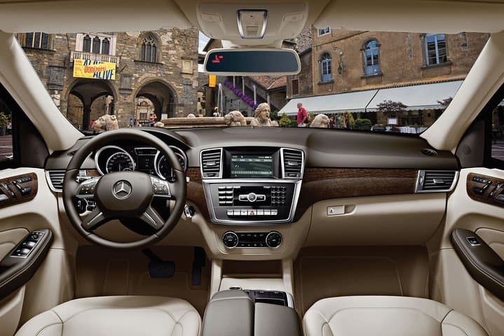 Private Transfer from Napoli to Bari (BRI) Airport
