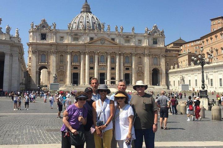 Vatican Highlights Private Tour: SkipTheLine with Expert Guide