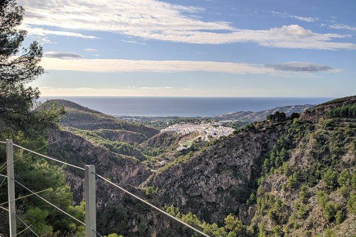 Frigiliana Small-Group Hike and Wine Tasting Tour from Malaga