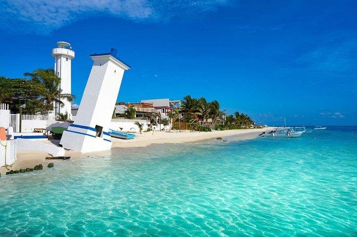 Snorkel in the turquoise Caribbean Sea in Puerto Morelos