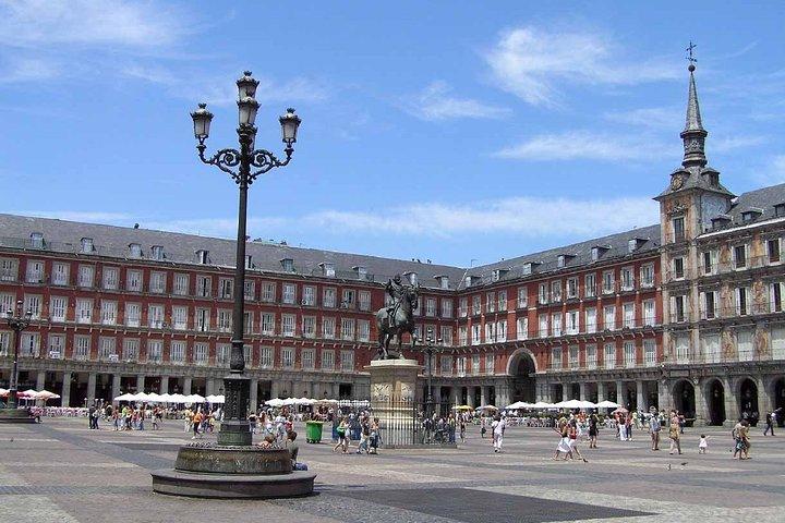 Full-Day Madrid Private Tour with Local Guide