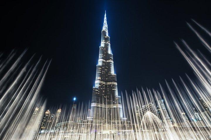 Burj Khalifa tour till 124/125th floor At the Top with ticket & transfers - Deal