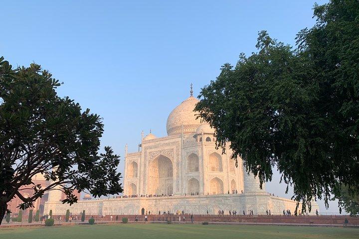 Private Transfer From Jaipur to Agra including Fatehpur Sikri