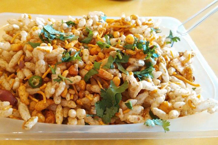 Food Walk Tour Pune (2 Hours Guided Food Tasting Walk)