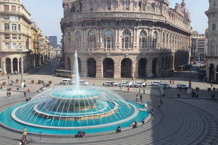 Genoa, private tour from Milan