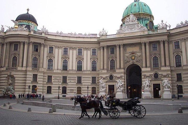 2 days Vienna - Wachau Valley PRIVATE guided tour package from Budapest