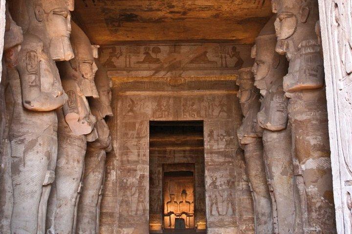 From Cairo: 02 Days Luxor & Abu simbel