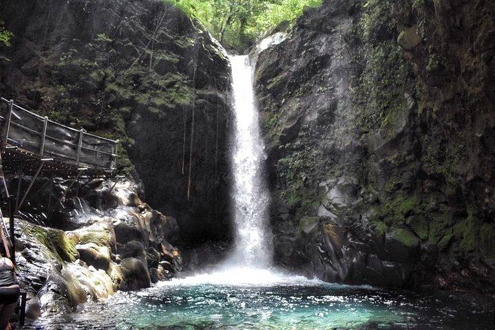 Rincon de la Vieja Volcano Hike, Mud Bath and Hot Springs