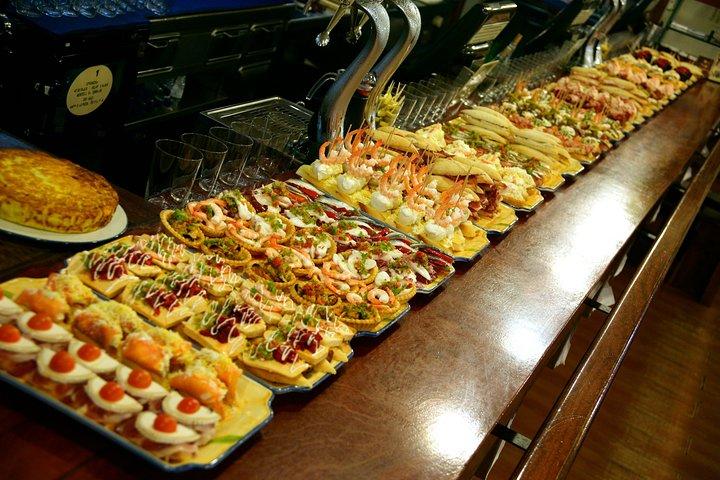 Pintxo route with Spanish D.O. wines in Bilbao
