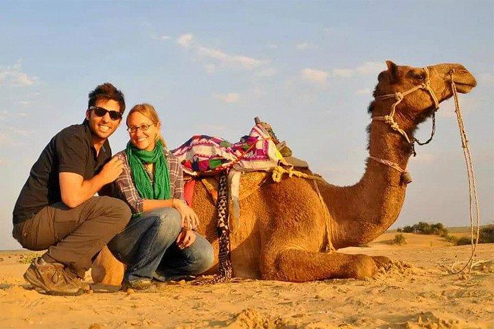 Sunset Desert Safari Dubai with Belly Dance & BBQ Dinner