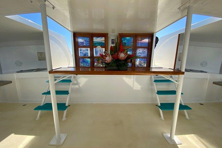 Maui Premium Sunset Dinner Cruise from Ka’anapali Beach