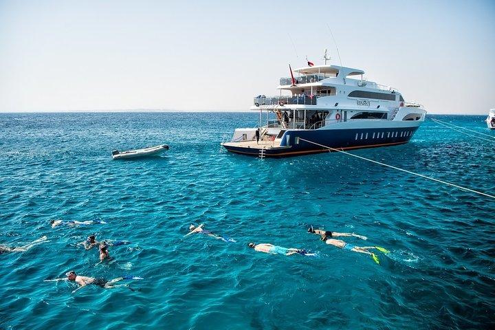 Incredible 7 Days Tour around Cairo, Luxor, and Hurghada