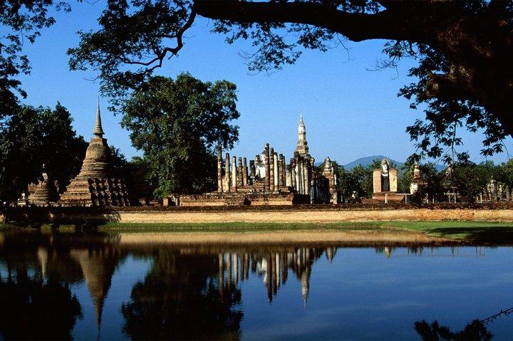 Ayutthaya UNESCO Temples Group Tour with Lunch