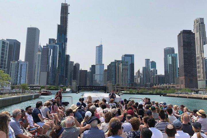 Chicago River 90-Minute Architecture Boat Tour